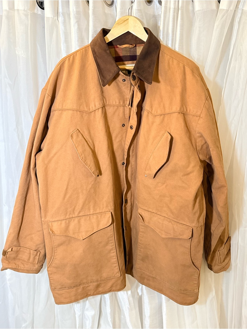 Wrangler Tan Field Jacket with Dark Brown Collar